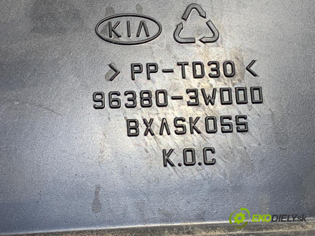 KIA SPORTAGE III SUV 2013 85 kW 1.7 CRDi 1685 subwoofer 96380-3W000 (Audio zariadenie)