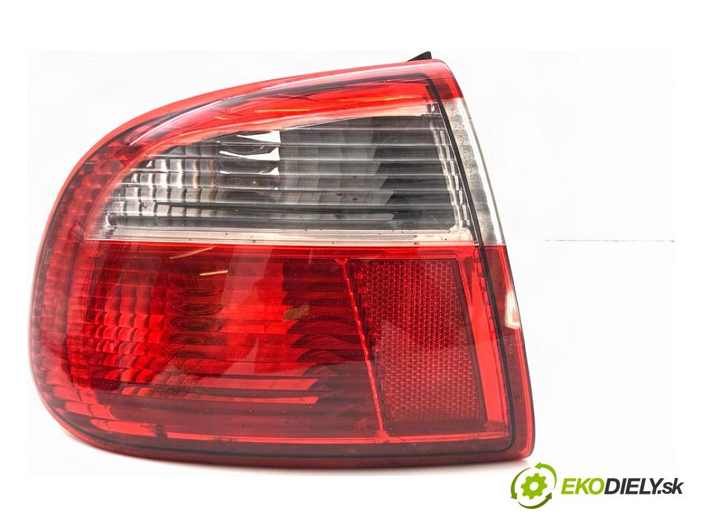 SEAT TOLEDO II sedan 1999 110 kW 2.3 V5 2324 Svetlo ľavy zad 1M5945095B