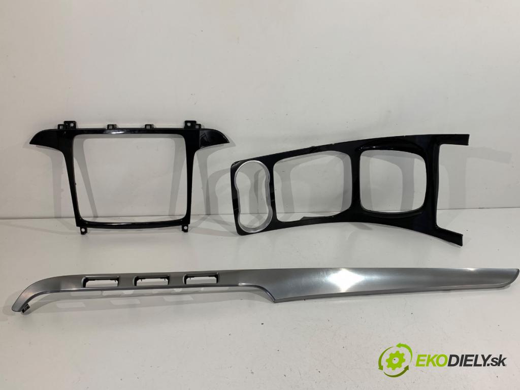 FORD S-MAX nadwozie wielkoprzestrzenne (MPV) 2011 176 kW 2.0 EcoBoost 1999 lišty kryt AM21-18522-AW (Lišta)