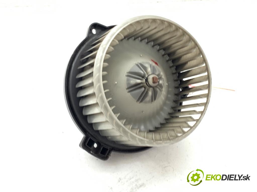 TOYOTA COROLLA E12 sedan 2002 81 kW 1.6 VVT-i (ZZE121_) 1598 ventilátor kúrenia 130314019