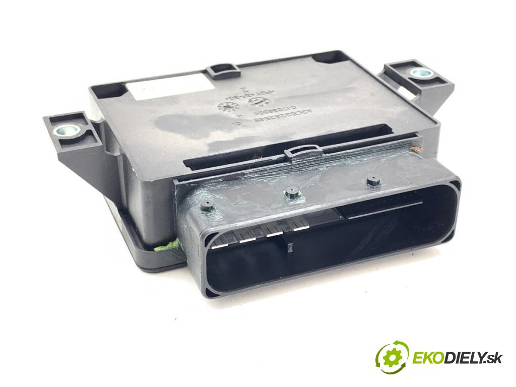 VOLVO XC60 I SUV 2009 136 kW D5 AWD 2400 modul brzdy ruční brzdy 6G91-2598-CA