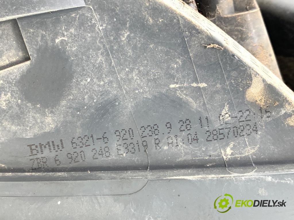 BMW E46 liftback 2003 85 kW 316 ti 1596 světlo pravý zadní část 6920238