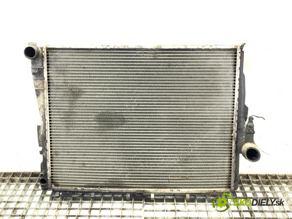 BMW E46 liftback 2003 85 kW 316 ti 1596 chladič vody  (Vodní chladič)