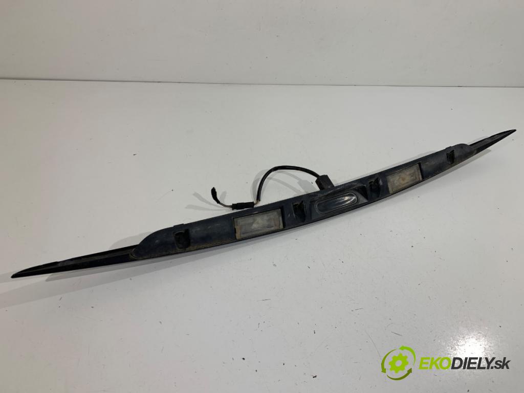 BMW E46 liftback 2003 85 kW 316 ti 1796 Lišta dverí zad
