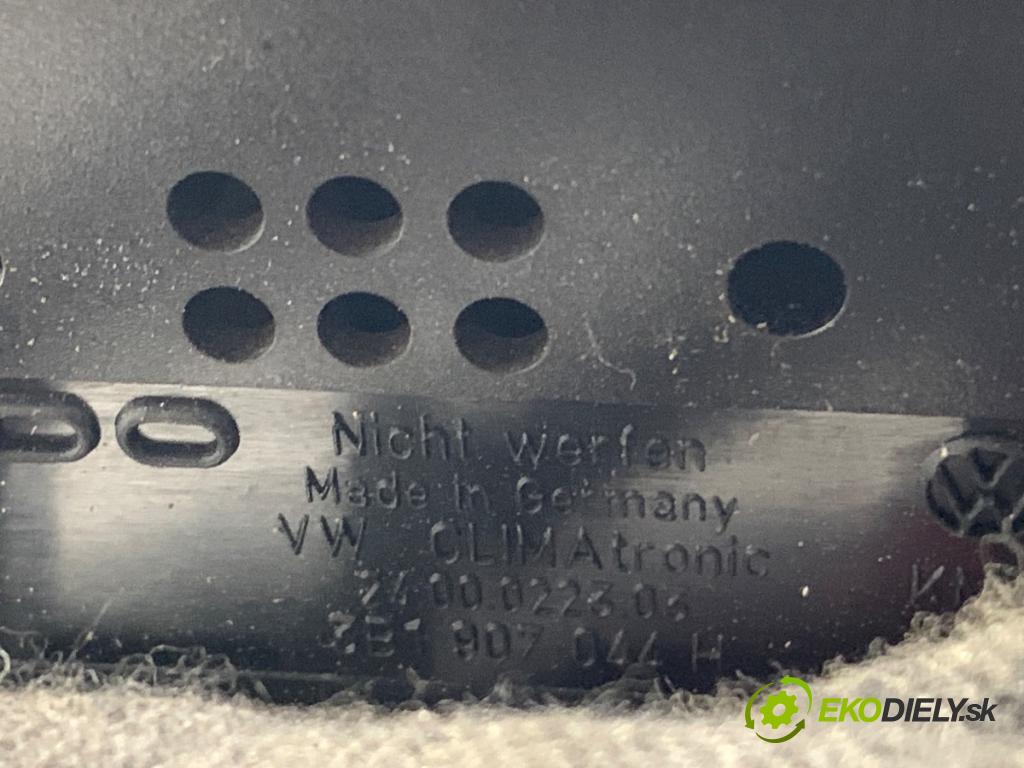 VW PASSAT B5 FL Kombi 2003 74 kW 1.9 TDI 1896 Panel ovládania kúrenia 3B1907044H (Prepínacie páčky pod volantom)