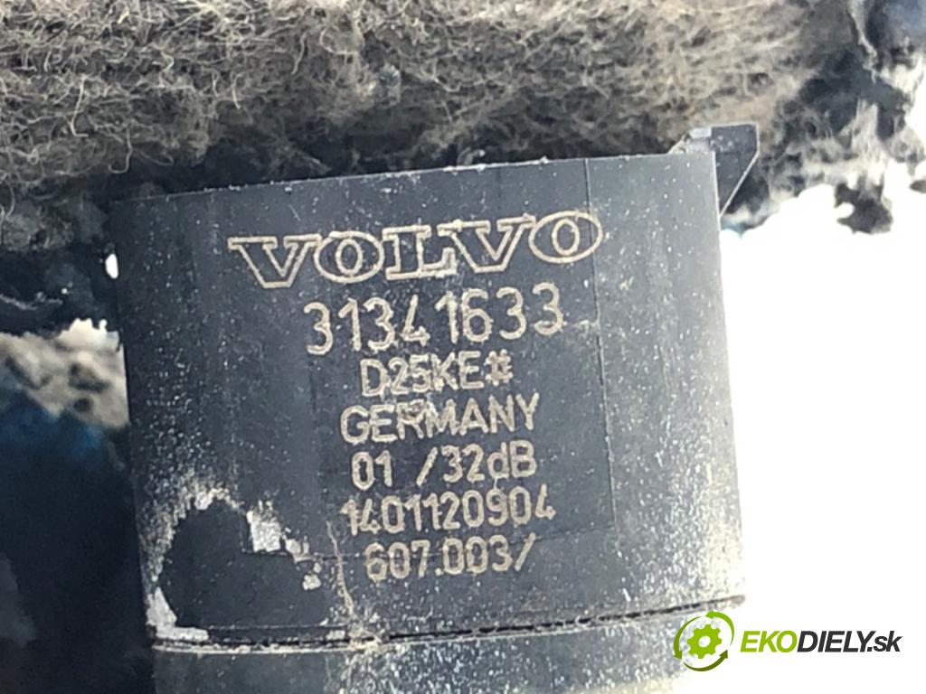 VOLVO XC60 I SUV 2009 136 kW D5 AWD 2400 snímač PDC 31341633