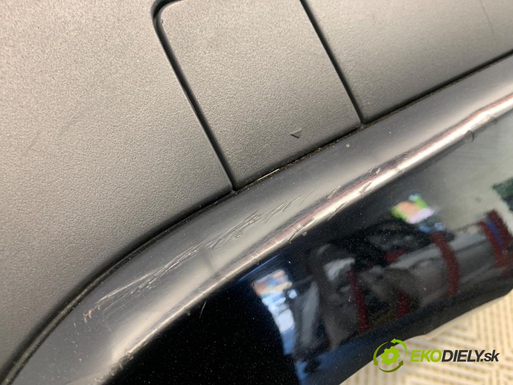 BMW E84 SUV 2014 105 kW sDrive 18 d 1995 Nárazník zad