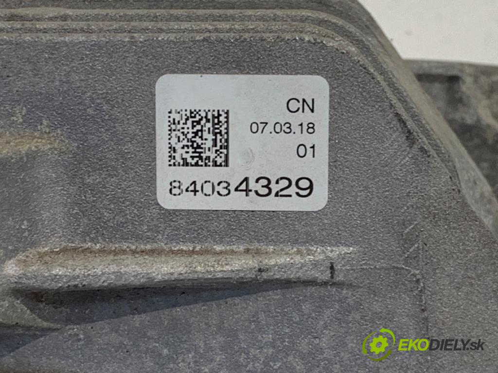OPEL INSIGNIA B Kombi 2018 121 kW 1.5 (35) 1490 Držiak Motor 84034329