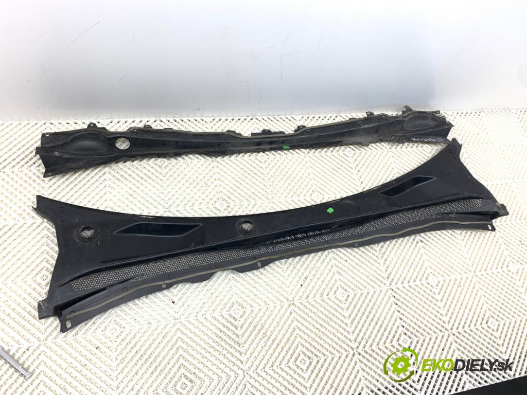 OPEL INSIGNIA B Kombi 2018 121 kW 1.5 (35) 1490 Torpédo, plast pod čelné okno 39126649 (Torpédo (plast pod čelným sklom))