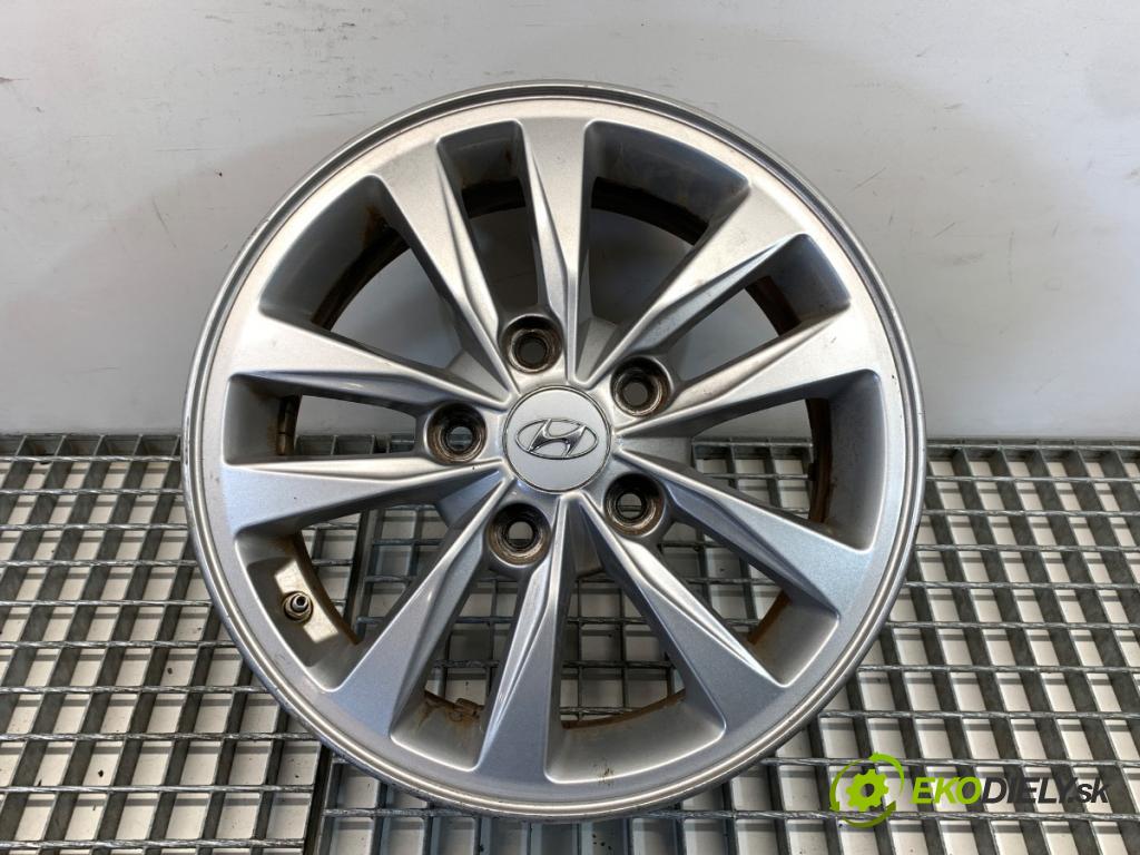 HYUNDAI i30 liftback 2018 88 kW 1.0 T-GDI 998 disk HLINÍK 15 6J 5X115 67 E46