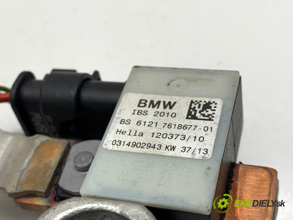 BMW E84 SUV 2014 105 kW sDrive 18 d 1995 svorka MINUS: 7618677