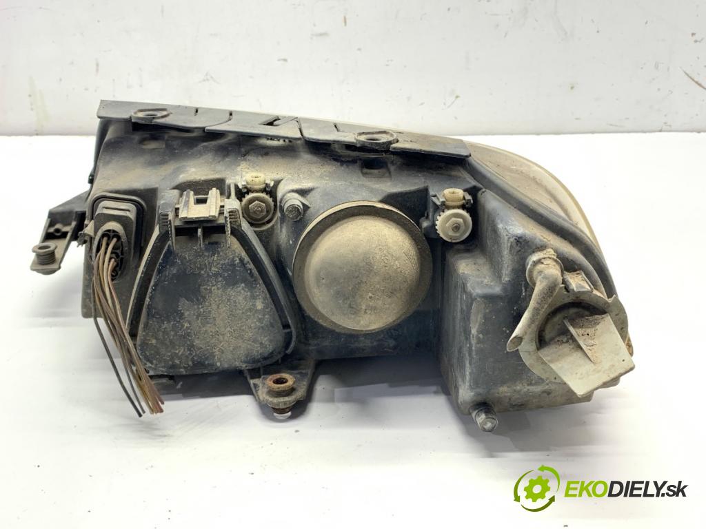 VW PASSAT B5 FL Kombi 2003 74 kW 1.9 TDI 1896 Svetlomet pravy predný 3B0941016AN