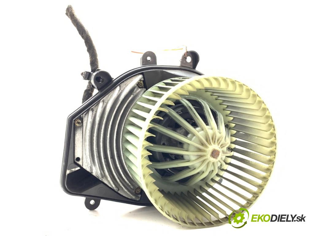 VW PASSAT B5 FL Kombi 2003 74 kW 1.9 TDI 1896 ventilátor kúrenia 740221233F