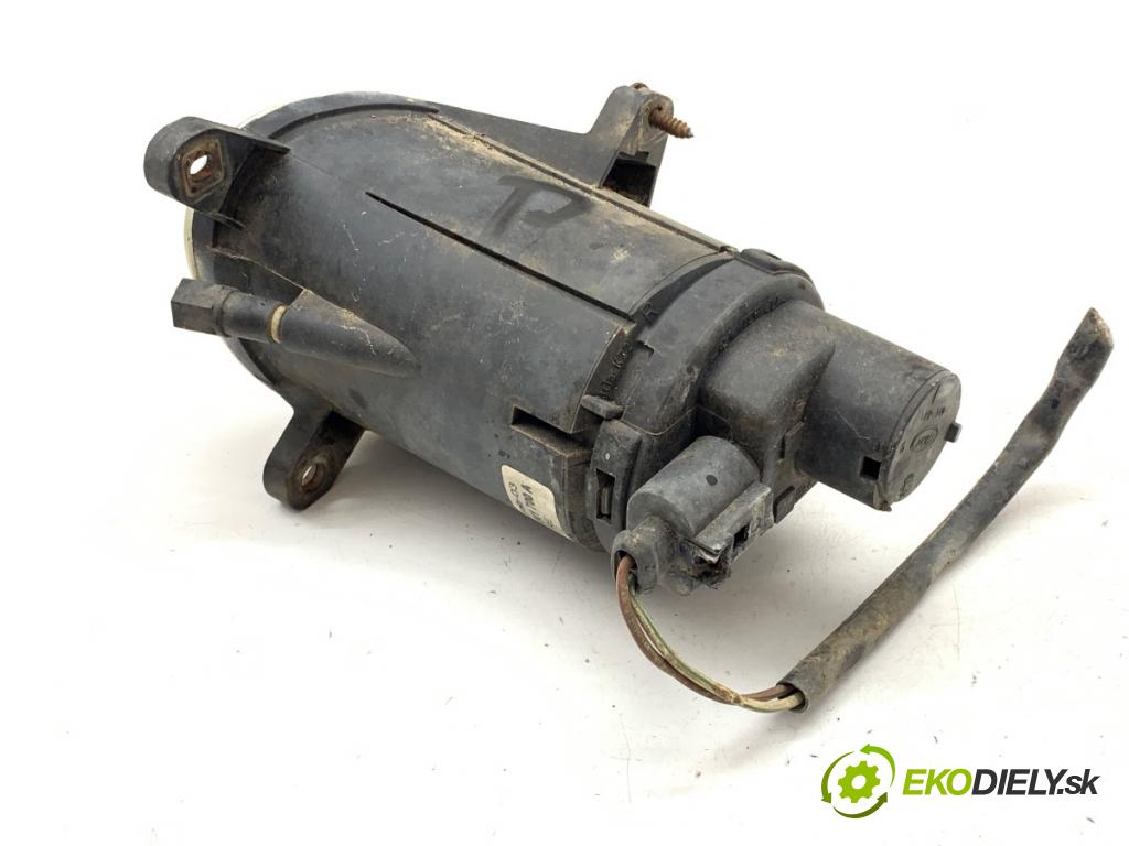 VW PASSAT B5 FL Kombi 2003 74 kW 1.9 TDI 1896 hmlové svetlo, hmlovka pravý přední část 3B7941700A