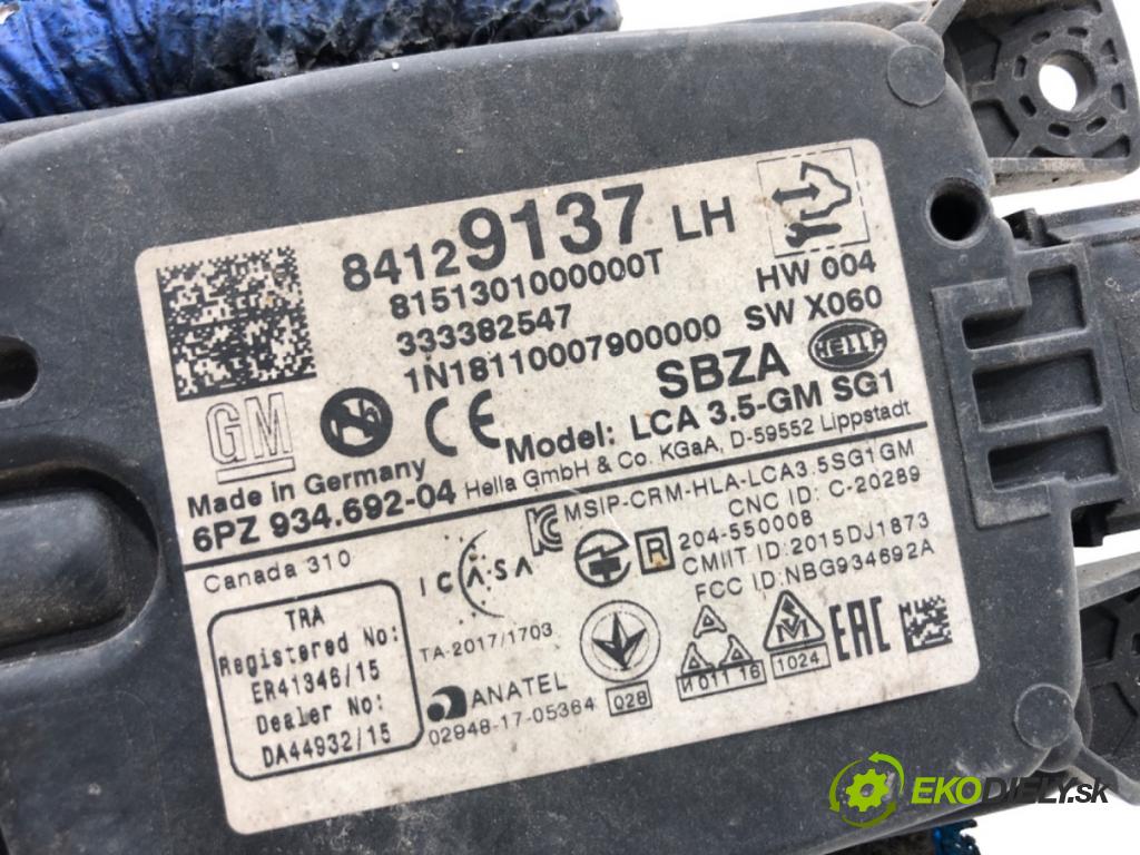 OPEL INSIGNIA B Kombi 2018 121 kW 1.5 (35) 1490 modul RADAR: MRTVÍ klapka 84129137