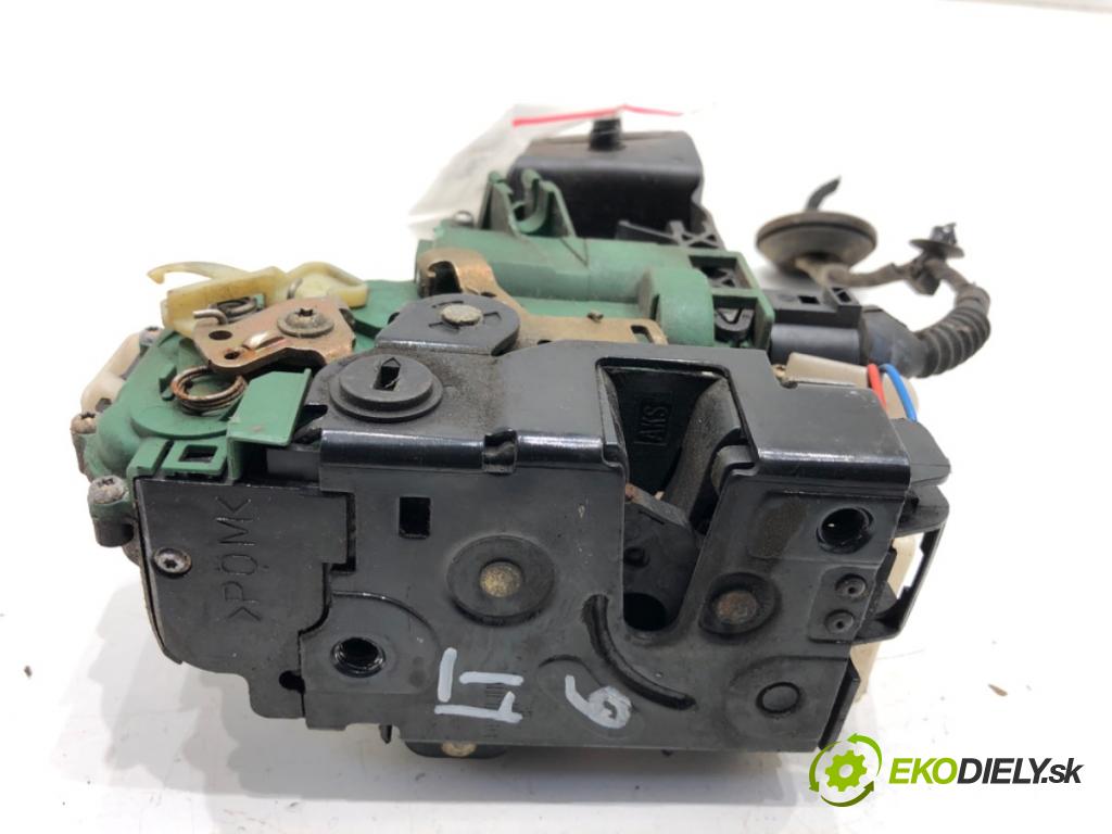VW PASSAT B5 FL sedan 2003 96 kW 1.9 TDI 1896 zámok Dvere ľavy zad 