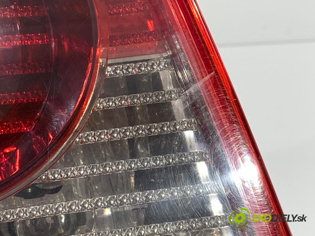 VW PASSAT B5 FL sedan 2003 96 kW 1.9 TDI 1896 světlo levý zadní část 3B5945095AE