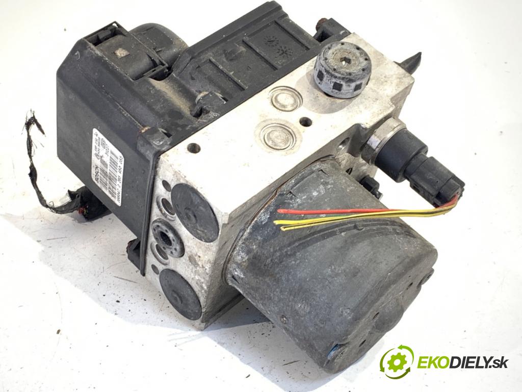 VW PASSAT B5 FL sedan 2003 96 kW 1.9 TDI 1896 Pumpa ABS 4B0614517G (Pumpa ABS)