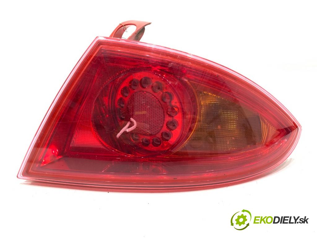 SEAT LEON II liftback 2006 110 kW 2.0 FSI 1984 světlo pravý zadní část 