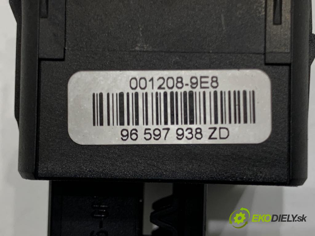 CITROEN C4 PICASSO I nadwozie wielkoprzestrzenne (MPV) 2008 80 kW 1.6 HDi 1560 Kulisa brzdy ručnej brzdy 96597938ZD