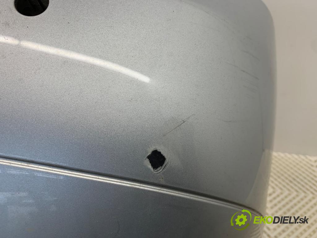 BMW E61 Kombi 2008 130 kW 520 d 1995 Nárazník zad 354/7 (Kľučka dverí ostatné)