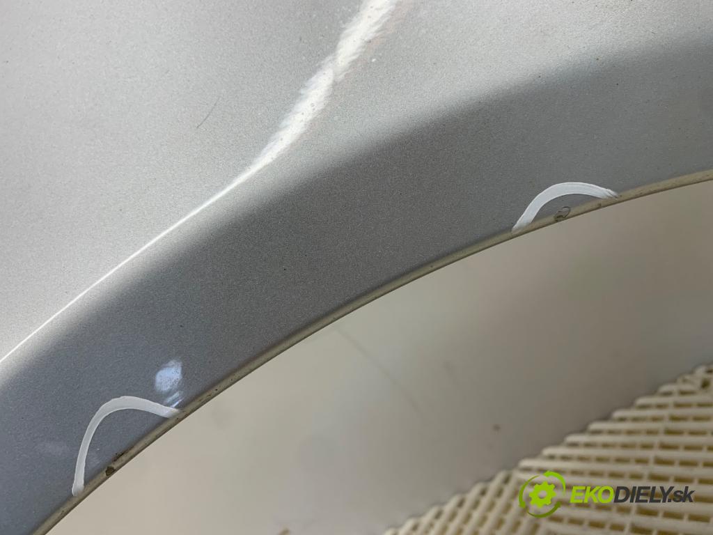 BMW E61 Kombi 2008 130 kW 520 d 1995 Blatník ľavy predný 354/7