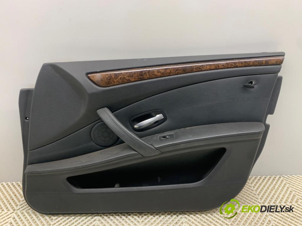 BMW E61 Kombi 2008 130 kW 520 d 1995 čalúnenie Dvere pravy predný 