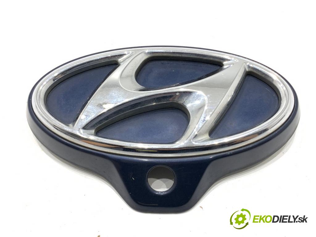 HYUNDAI i30 liftback 2018 88 kW 1.0 T-GDI 998 Znak zad 87311-G4100
