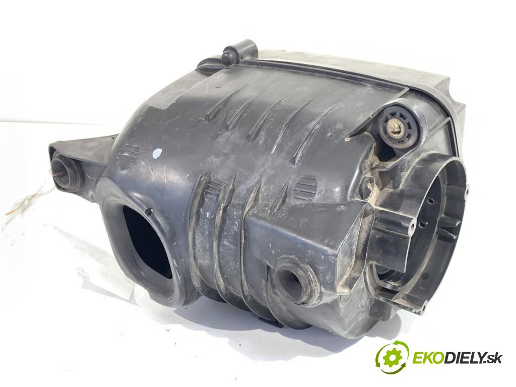 SEAT LEON II liftback 2006 110 kW 2.0 FSI 1984 Obal filtra vzduchu 3C0129607S (Obal vzduchového filtra)