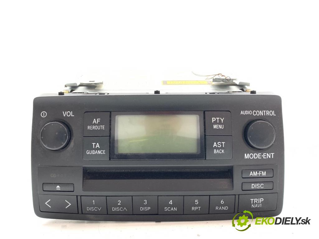 TOYOTA COROLLA E12 liftback 2003 71 kW 1.4 VVT-i (ZZE120_) 1398 RADIO 86120-02260 (Audio zariadenie)