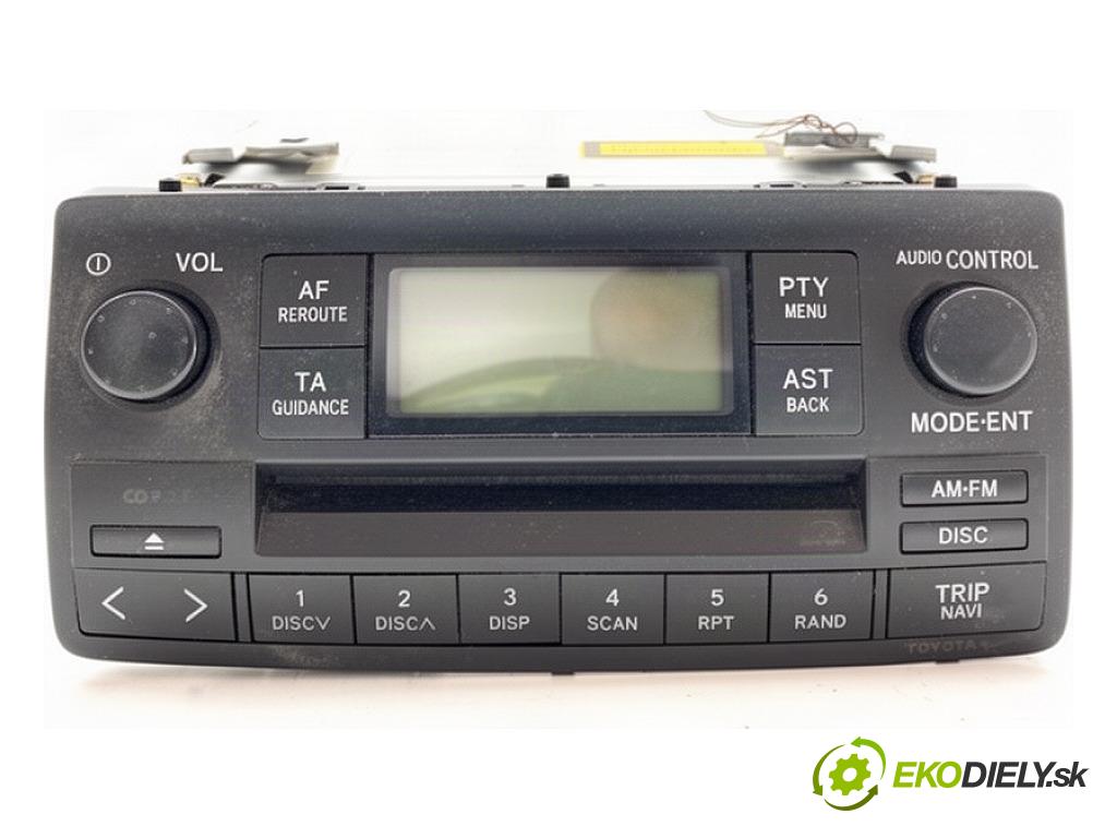 TOYOTA COROLLA E12 liftback 2003 71 kW 1.4 VVT-i (ZZE120_) 1398 RADIO 86120-02260 (Audio zariadenie)