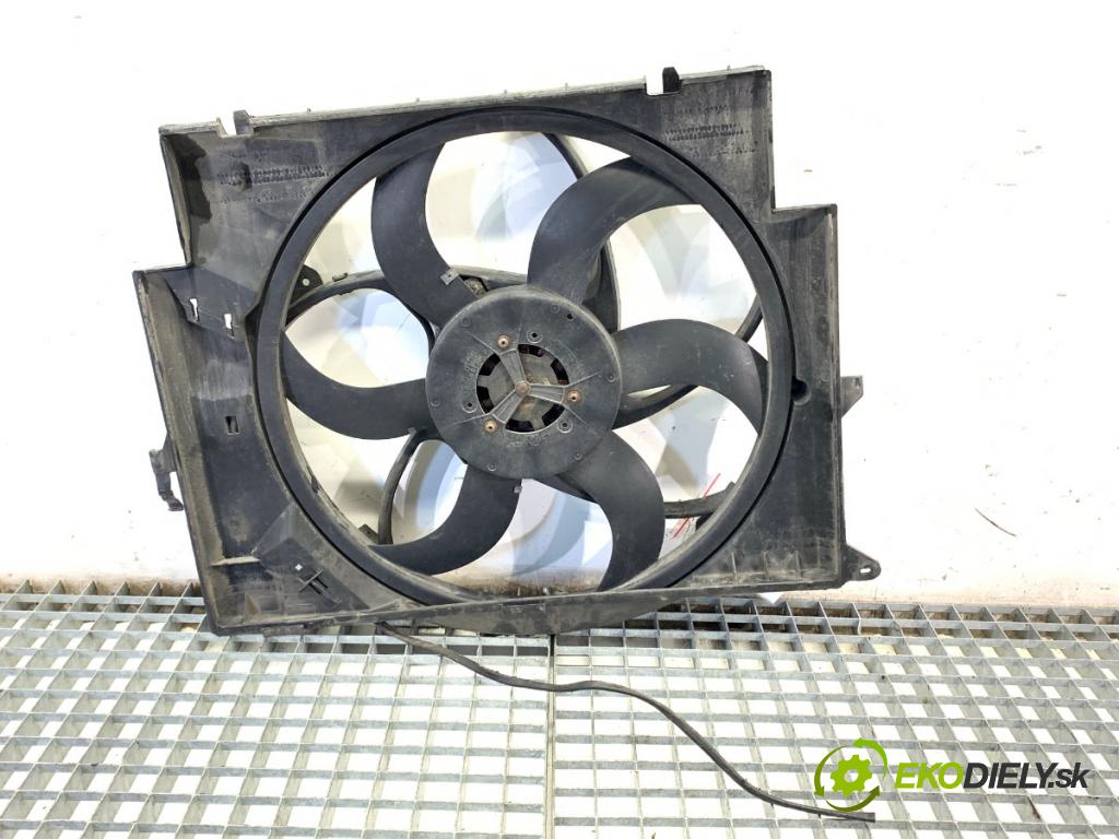 BMW E84 SUV 2014 105 kW sDrive 18 d 1995 ventilátor chladiče 7588974 (Ventilátor)