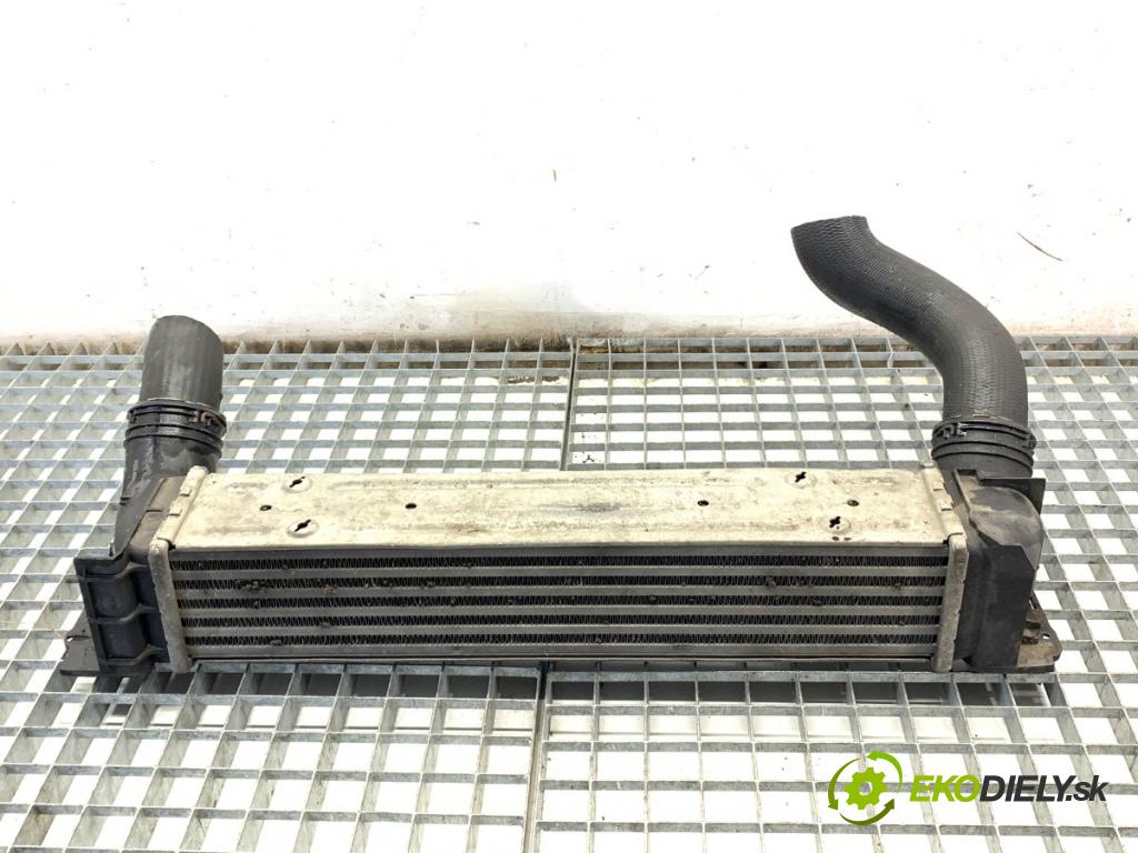 BMW E84 SUV 2014 105 kW sDrive 18 d 1995 intercooler  (Intercooler (chladič nasávaného vzduchu))