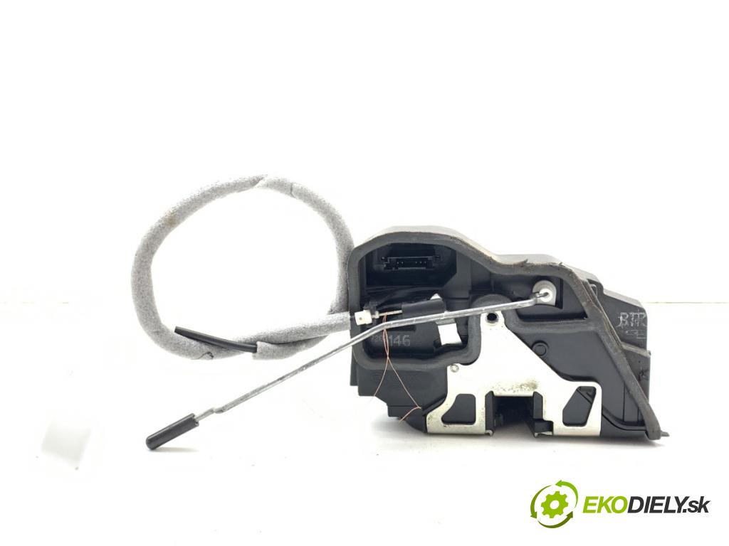 BMW E61 Kombi 2008 130 kW 520 d 1995 zámok Dvere pravy predný 7202146