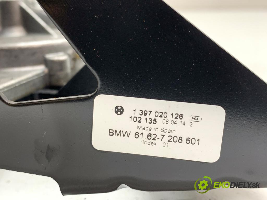 BMW E61 Kombi 2008 130 kW 520 d 1995 Motor stieračov zad 7208601