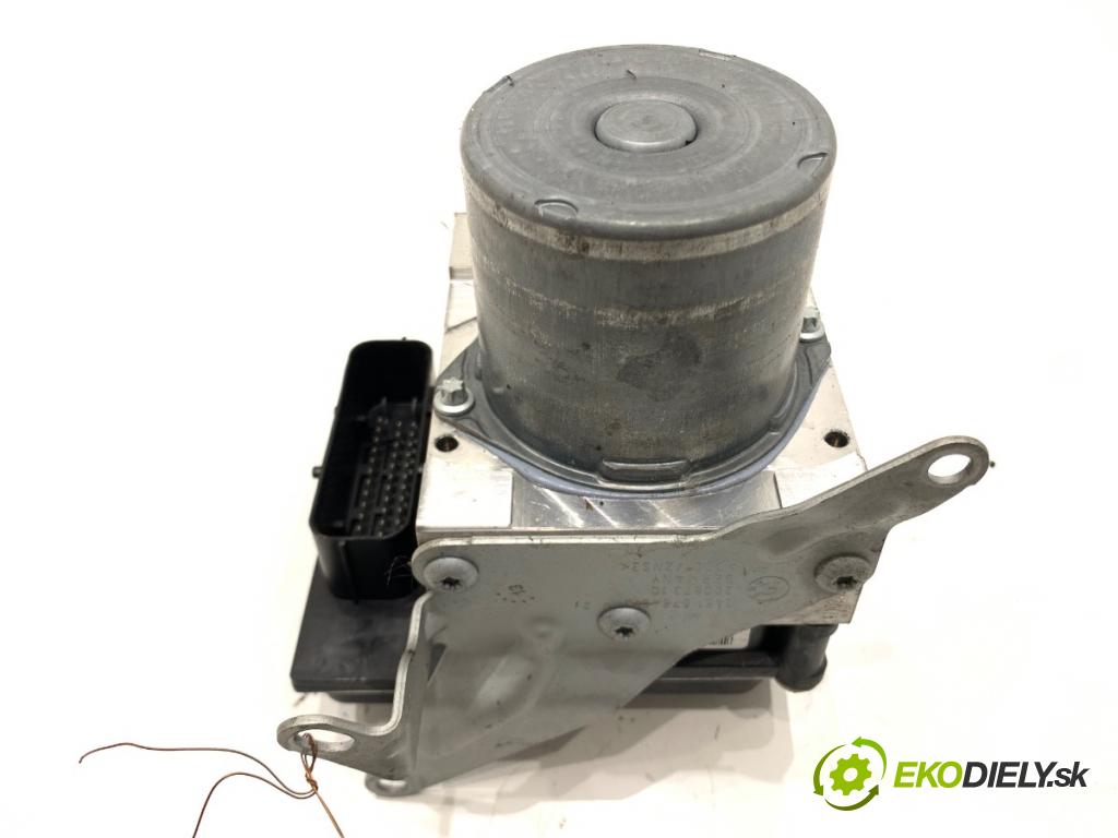 BMW E84 SUV 2014 105 kW sDrive 18 d 1995 Pumpa ABS 6860214 (Pumpa ABS)