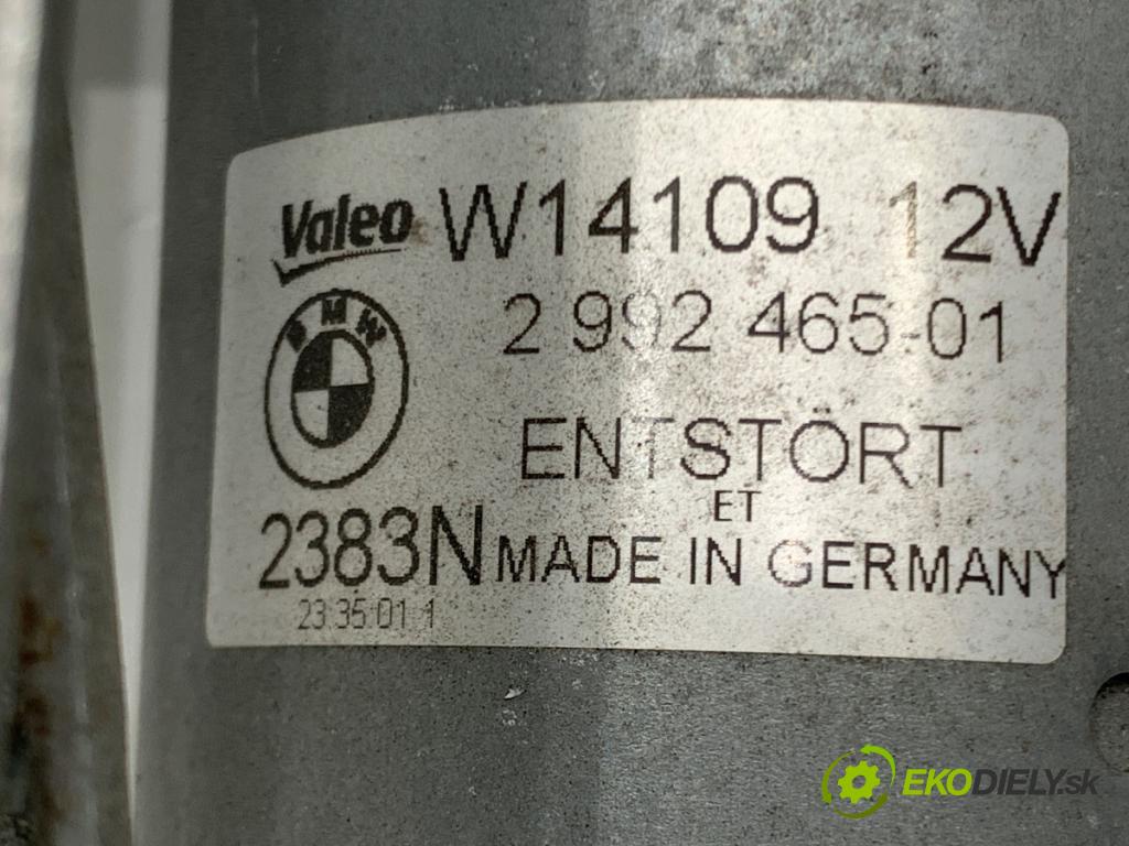 BMW E84 SUV 2014 105 kW sDrive 18 d 1995 Mechanizmus stieračov predný 2992465 (Motorček stieračov predný)
