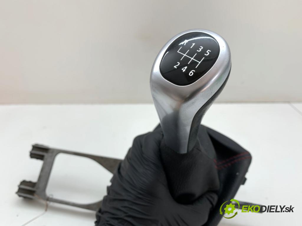 BMW E84 SUV 2014 105 kW sDrive 18 d 1995 Kulisa 7542236 (Rýchlostná páka (kulisa))