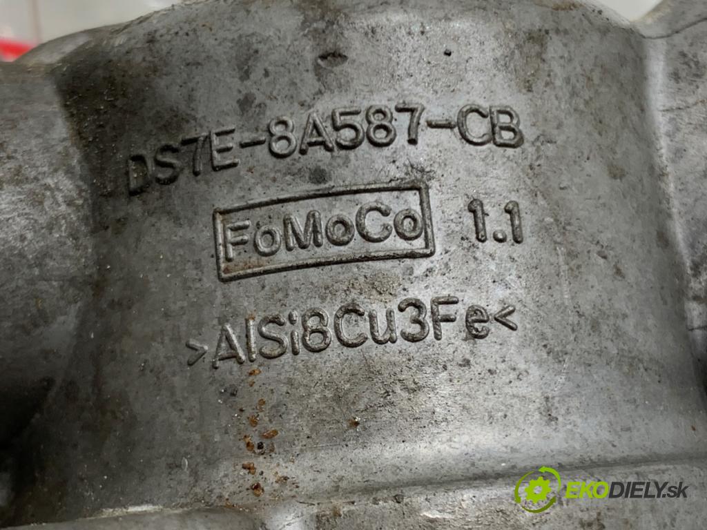FORD MONDEO MK5 sedan 2018 138 kW 2.0 Hybrid 1999 Obal termostatu DS7E-8A587-CB (Obal (príruba) termostatu)