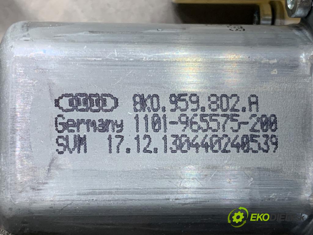 SKODA SUPERB II liftback 2014 103 kW 2.0 TDI 1968 Mechanizmus okna pravy predný 8K0959802A