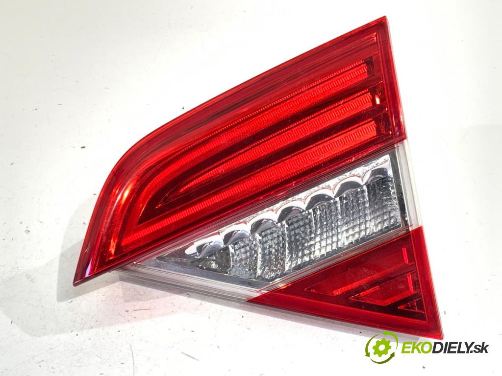 SKODA SUPERB II liftback 2014 103 kW 2.0 TDI 1968 Svetlo pravy zad vnútorná LED 3T5945094A