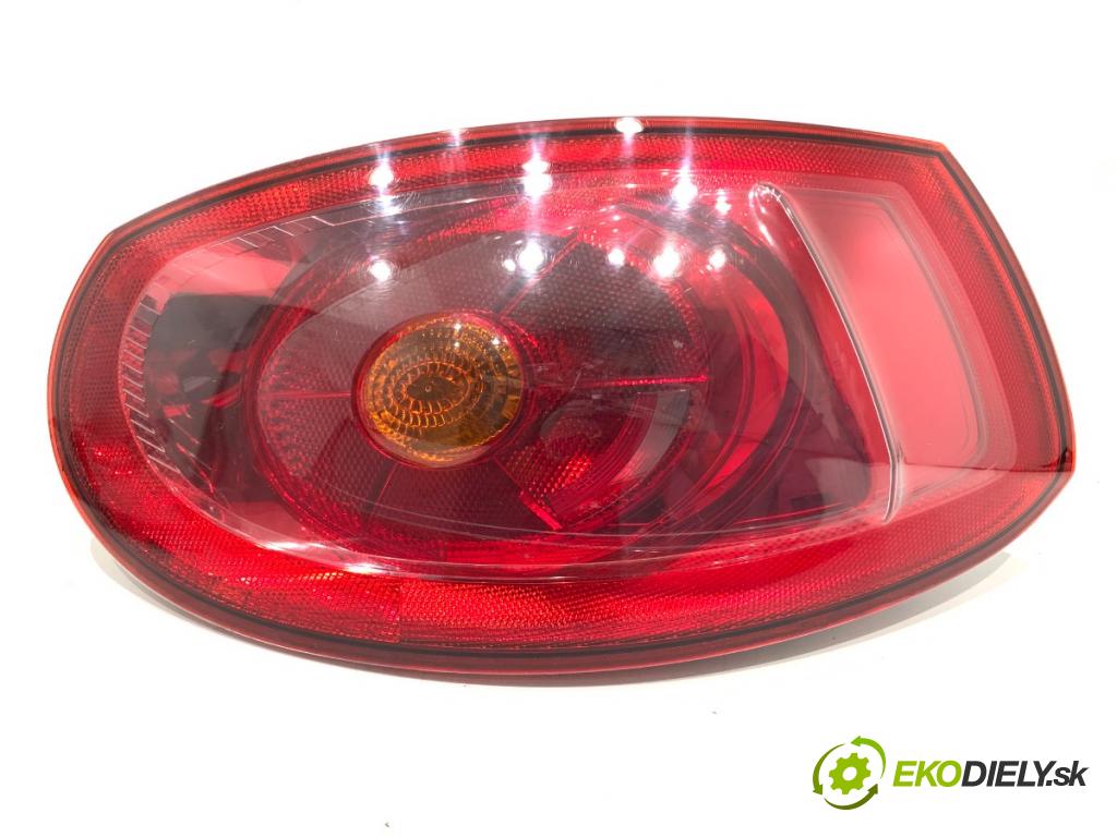 FIAT BRAVO II liftback 2008 110 kW 1.9 D Multijet (198AXC1B) 1910 Svetlo pravy zad 