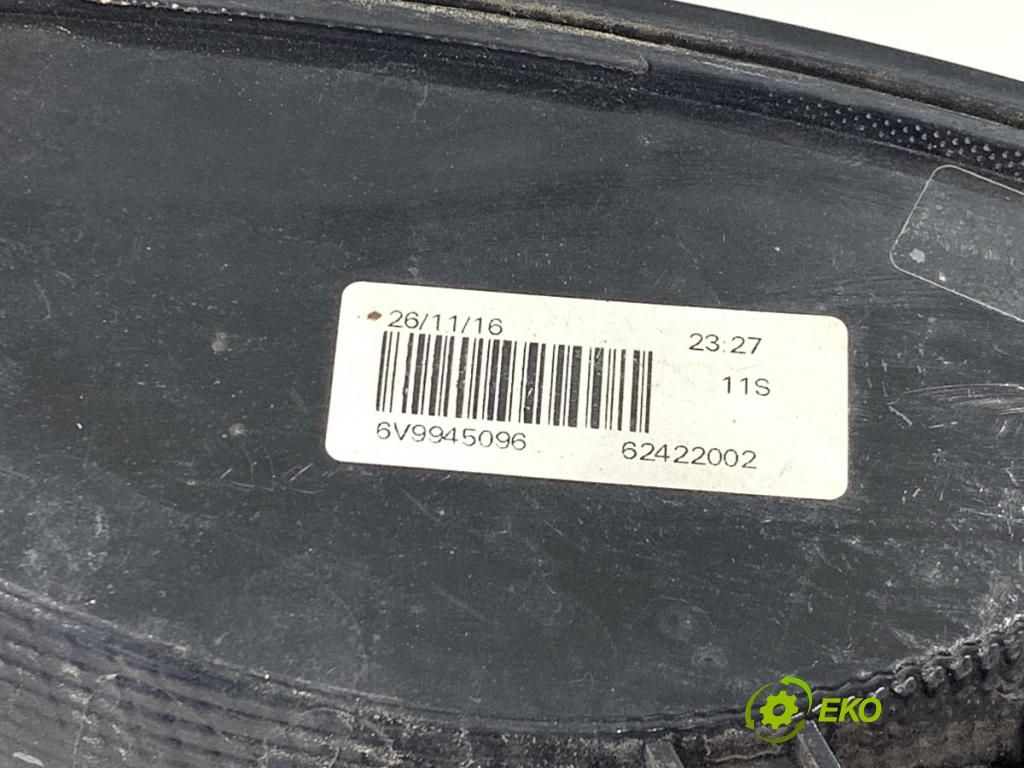 SKODA FABIA III Kombi 2017 77 kW 1.4 TDI 1422 Svetlo pravy zad 6V9945096