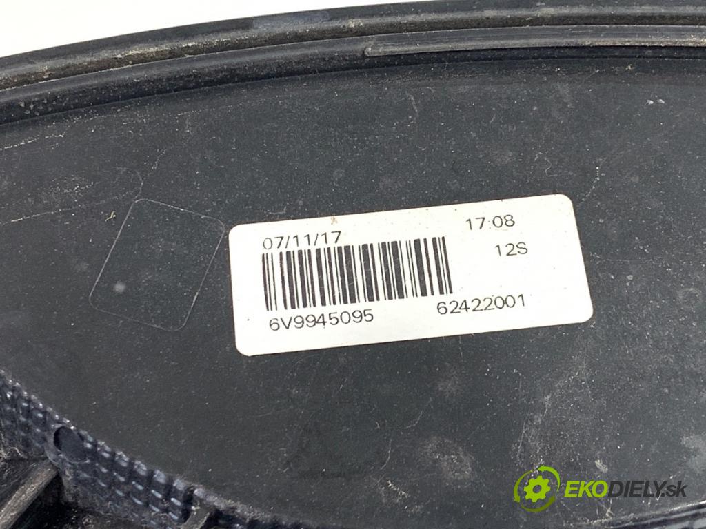 SKODA FABIA III Kombi 2017 77 kW 1.4 TDI 1422 Svetlo ľavy zad 6V9945095
