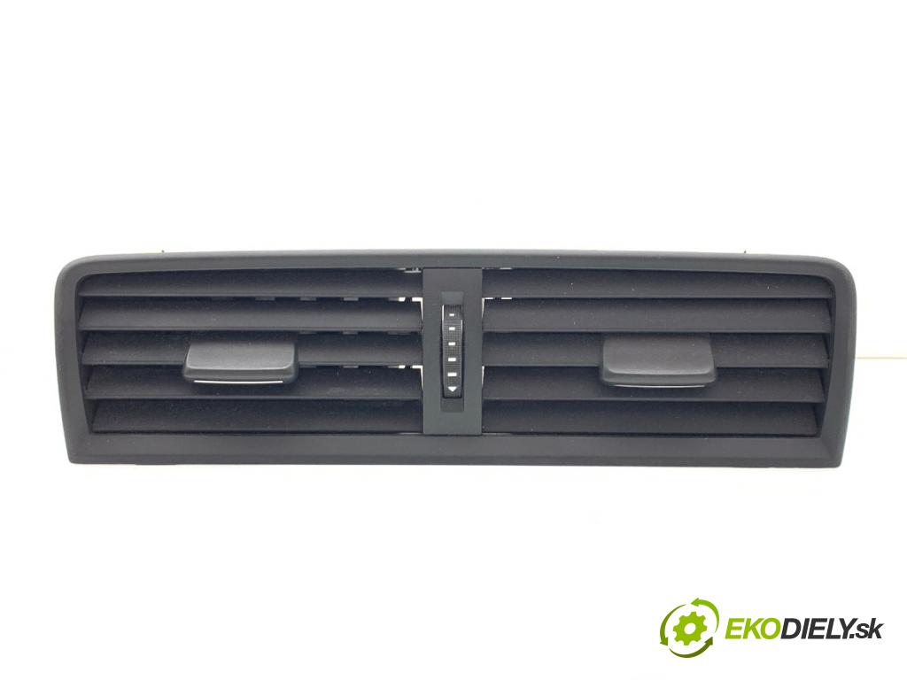 SKODA FABIA III Kombi 2017 77 kW 1.4 TDI 1422 mří topení přední část 6V0820951C