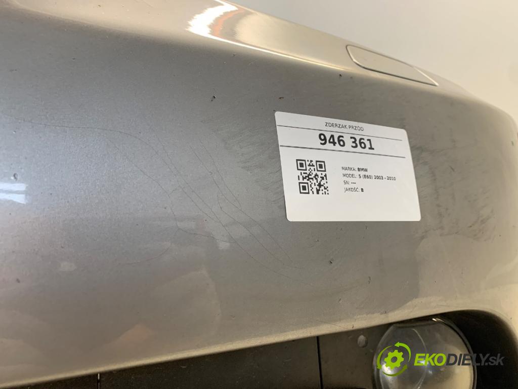 BMW E60 sedan 2004 125 kW 520 i 2171 Nárazník predný  (Kľučka dverí ostatné)