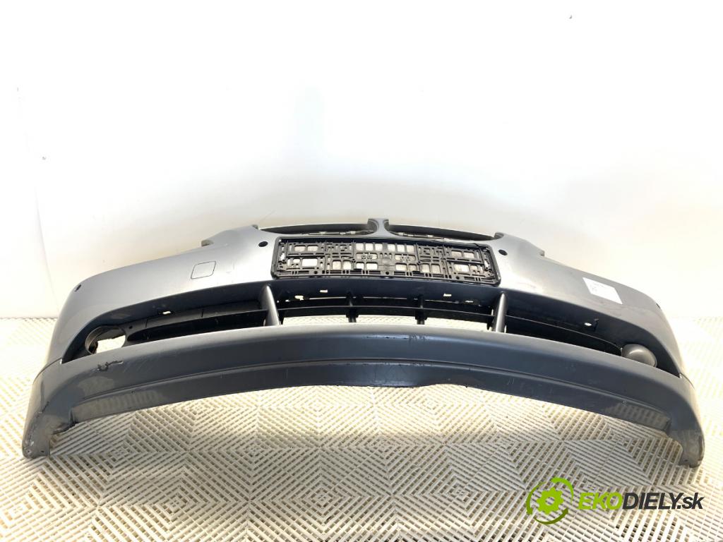 BMW E60 sedan 2004 125 kW 520 i 2171 Nárazník predný  (Kľučka dverí ostatné)