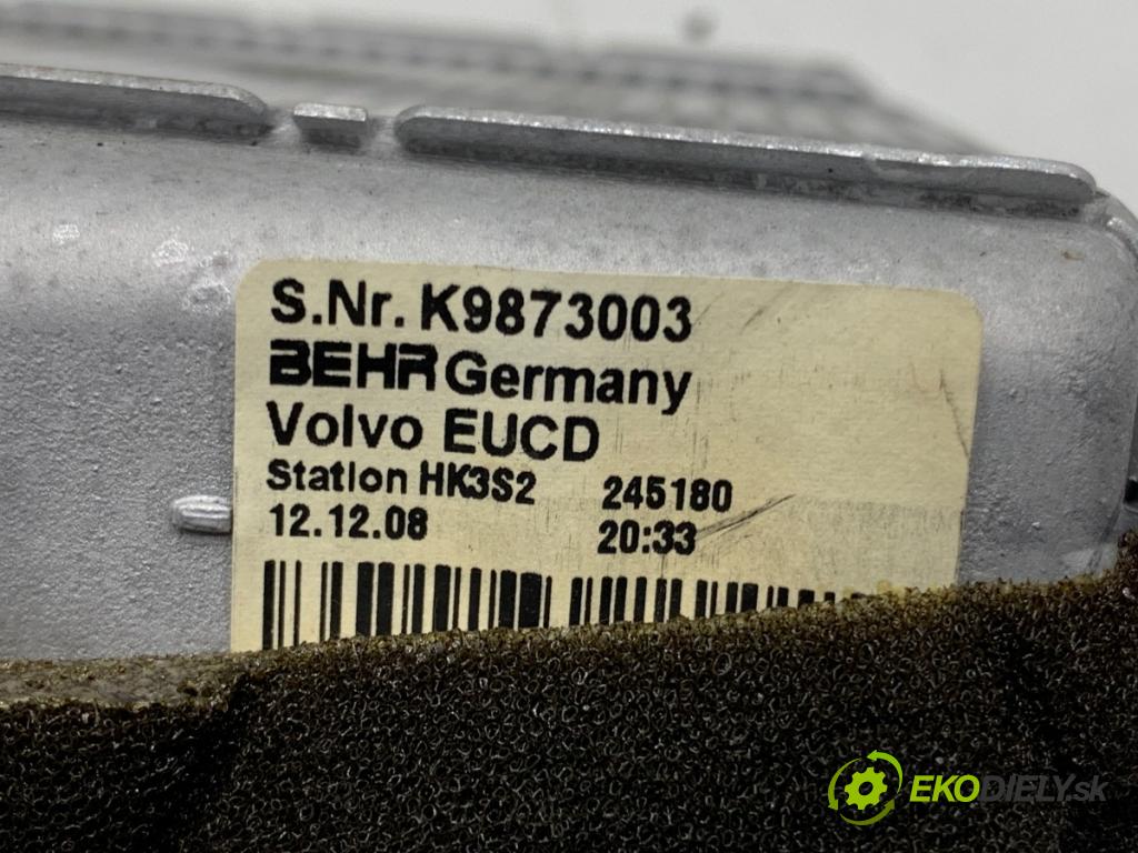 VOLVO XC60 I SUV 2009 136 kW D5 AWD 2400 Výhrevné teleso, radiátor kúrenia K9873003 (Radiátor kúrenia)