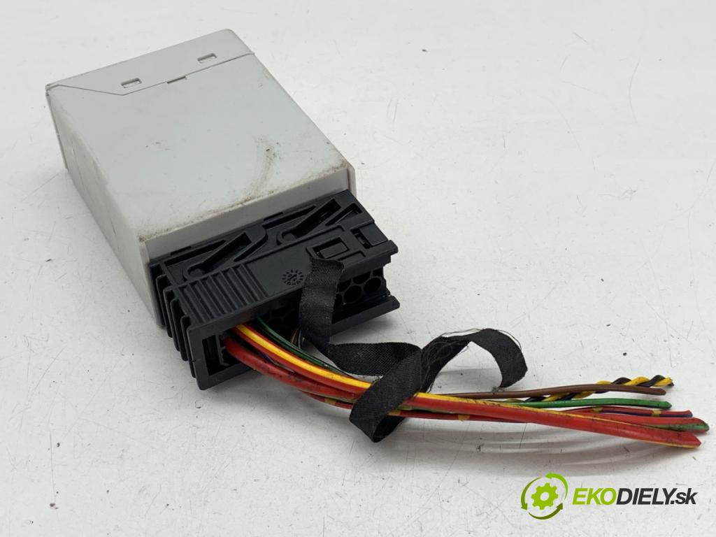 BMW E60 sedan 2004 125 kW 520 i 2171 Modul RIADENIE: ENERGIA: 9266274