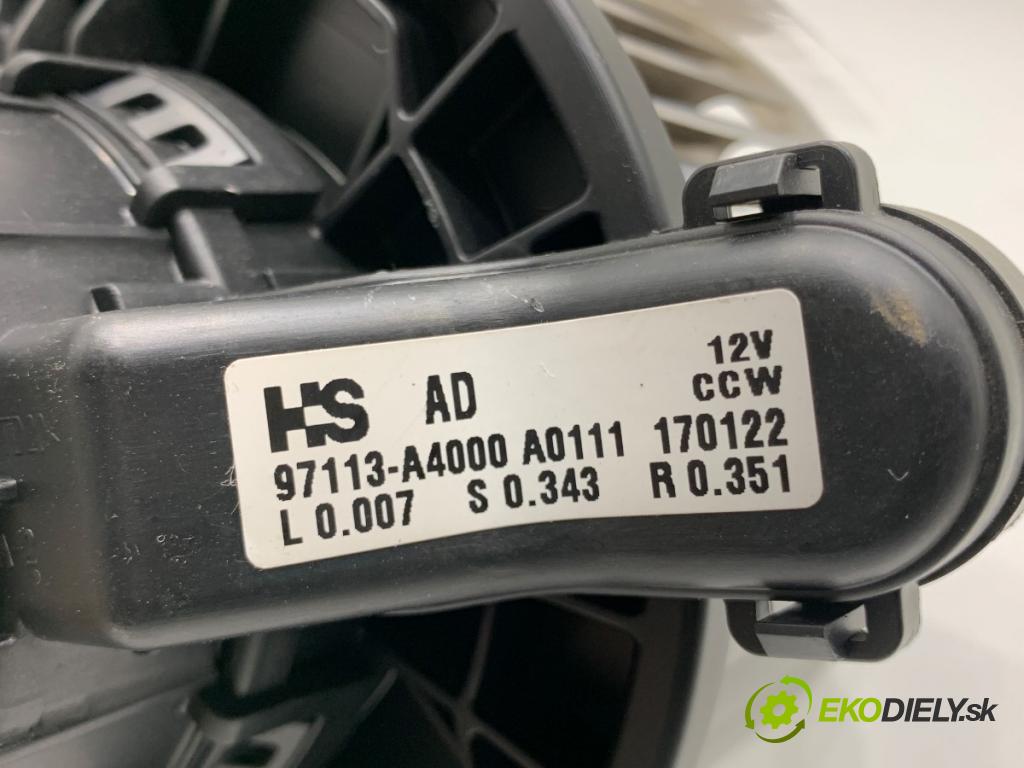 HYUNDAI i30 liftback 2018 88 kW 1.0 T-GDI 998 ventilátor kúrenia 97113-A4000
